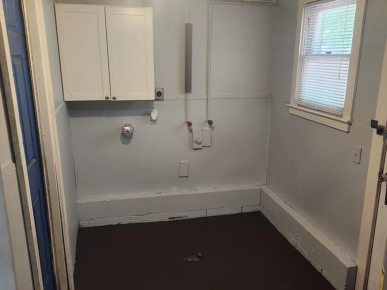422 N Saint Paul St — Photo 10