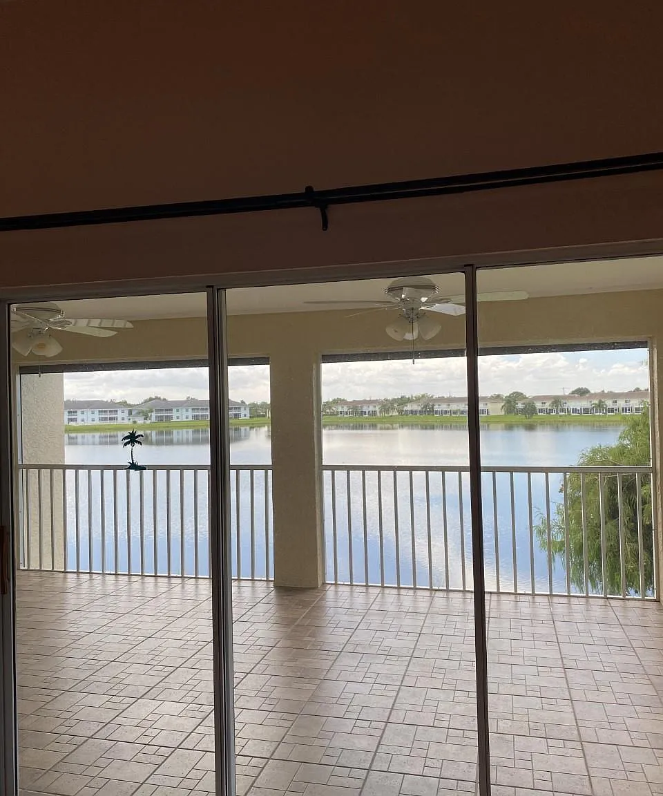 2 bed, 1223 sqft, $1,495 — Photo 3