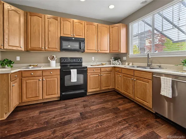 6860 S Algonquian Court, Aurora, CO 80016