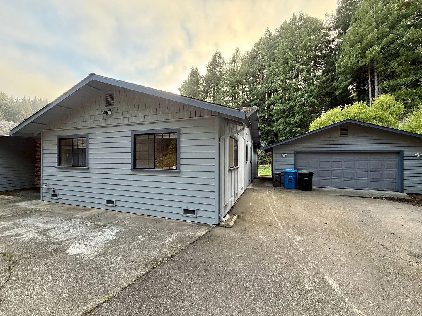 4036 Campton RD — Photo 2