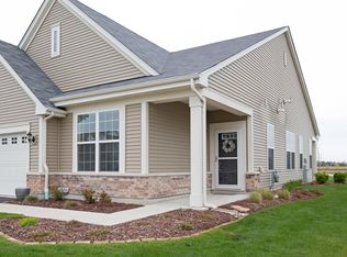 533 Autumn Cir, Hampshire, IL 60140