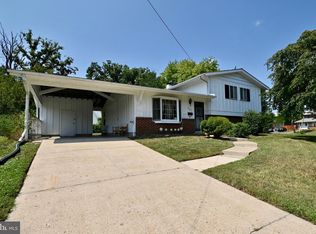 6002 Trailside Dr, Springfield, VA 22150