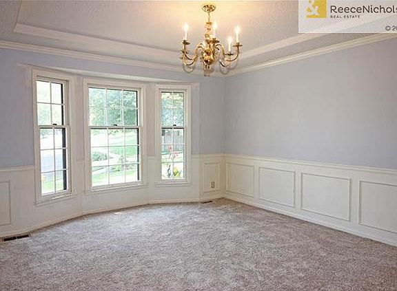Formal Dining could also be used as 2nd Family Room