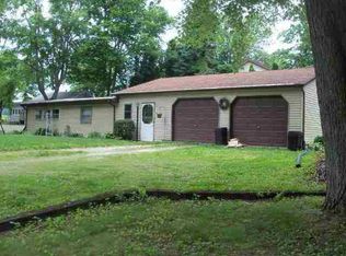 23 Ems R2b Ln, Pierceton, IN 46562