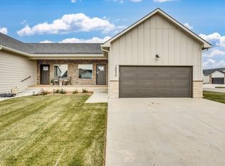 12050 W Swift Fox St, Wichita, KS 67223