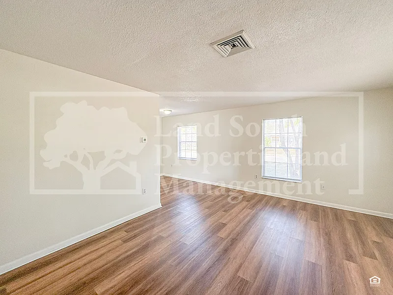 1 bed, 1.0 bath, 655 sqft, $1,250 — Photo 3