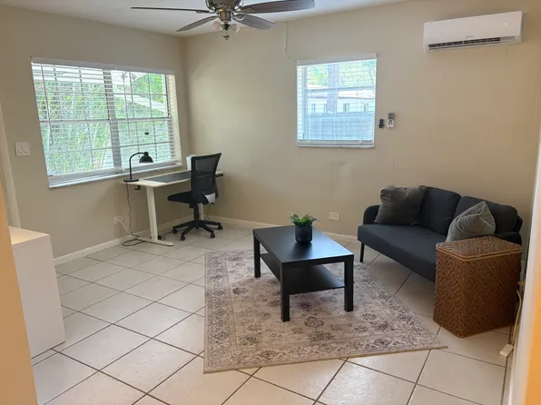 1122 SW 2nd Ct, Fort Lauderdale, FL