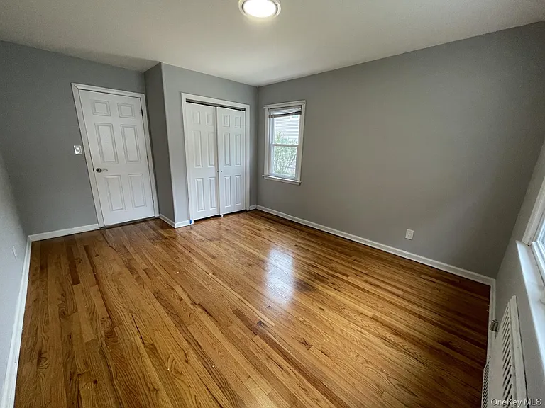 248 Denton Ave #1 — Photo 9