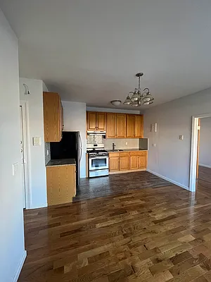 Rented by Ben Bay Realty Co. of Bay Ridge | media 12