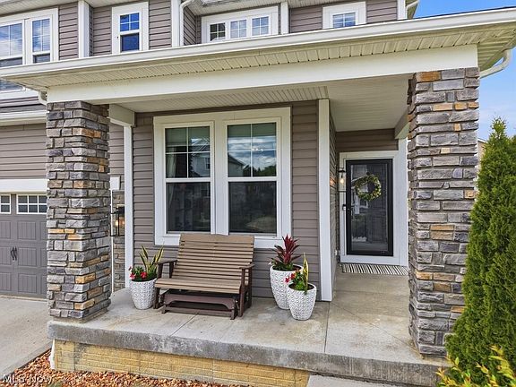 4th image of 1955 Leisure Ln