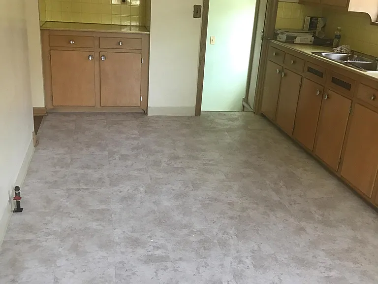 14321 James Ave — Photo 6