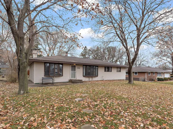 6548 Channel Rd NE, Fridley, MN 55432