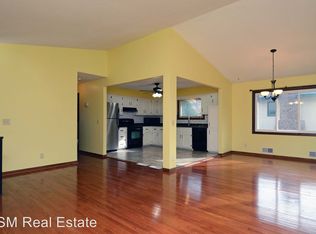 3421 Chandler Rd, Shoreview, MN 55126