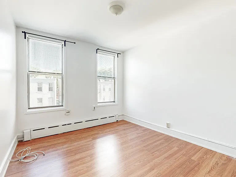 23-45 24th St #2R — Photo 15