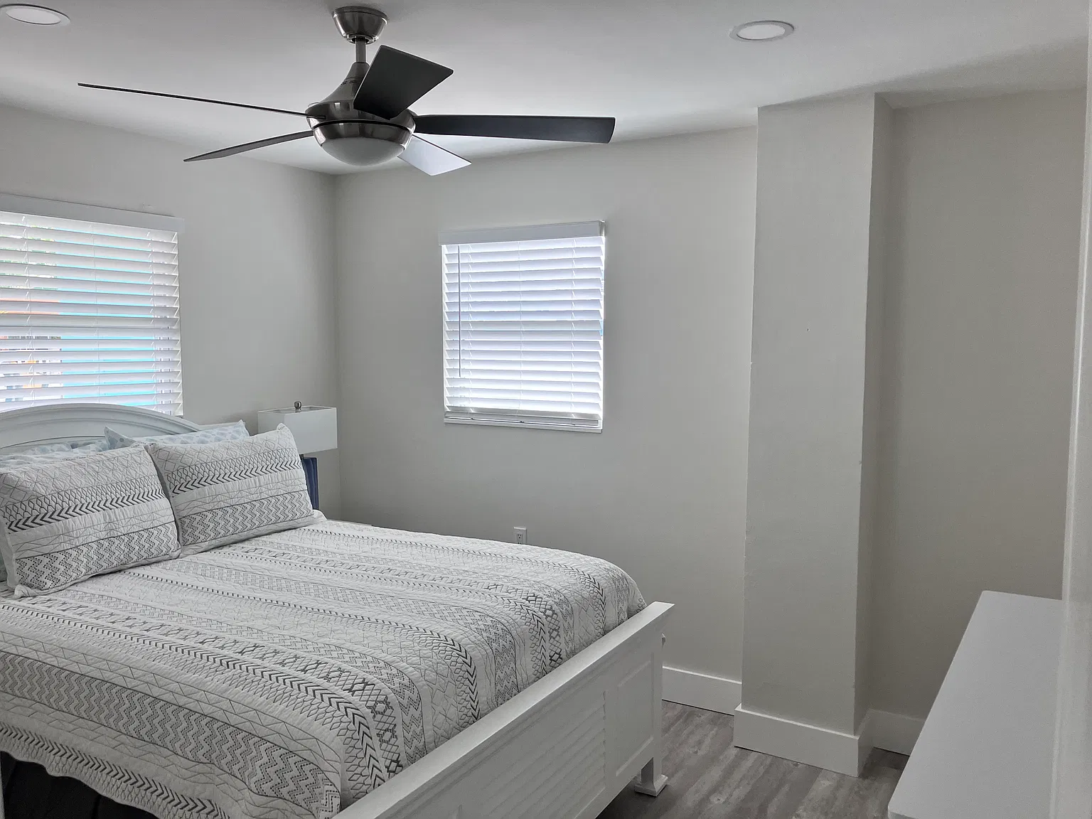 1 bed, 678 sqft, $2,300 — Photo 3