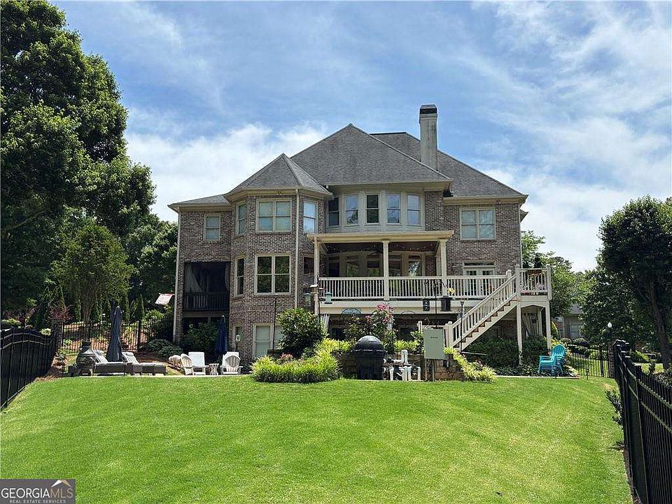 2nd image of 7630 Stratton Point