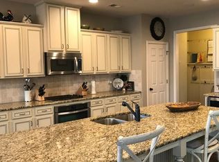 3136 Willow Leaf Dr, Suwanee, GA 30024