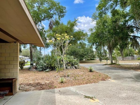 246 Ridge Manor Dr, Lake Wales, FL 33853