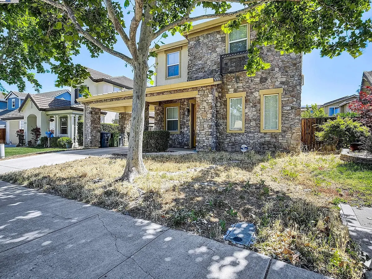 Building Photo - 4312 Middlefield Dr