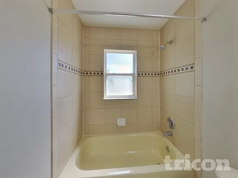2305 Cutler Ct — Photo 9