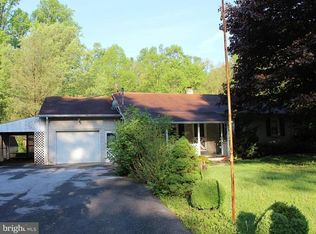 687 S Mount Pleasant Rd, Annville, PA 17042
