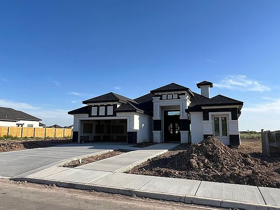 4th image of 2904 Zarzamora Ave