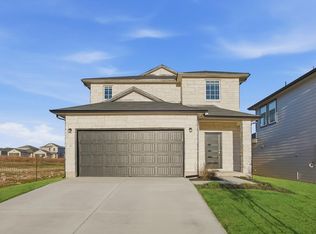 305 Blue Steel Dr, Jarrell, TX 76537