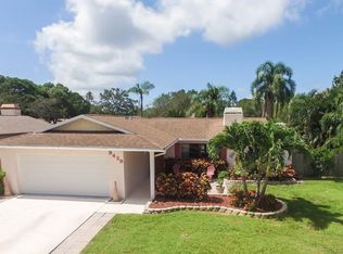 9429 Laura Anne Dr, Seminole, FL 33776
