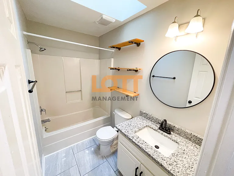 32 Huntsfield Dr #A — Photo 17