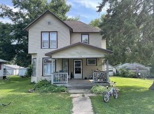 410 Oregon St, Lewis, IA 51544