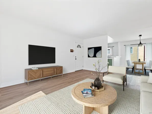 1607 Pentecost Way Unit 4, San Diego, CA 92105