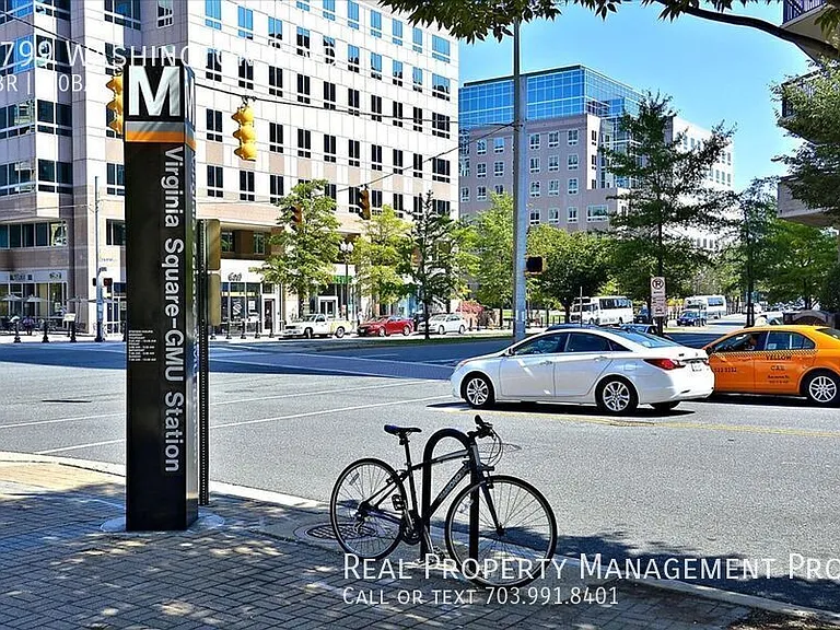 2799 Washington Blvd — Photo 42