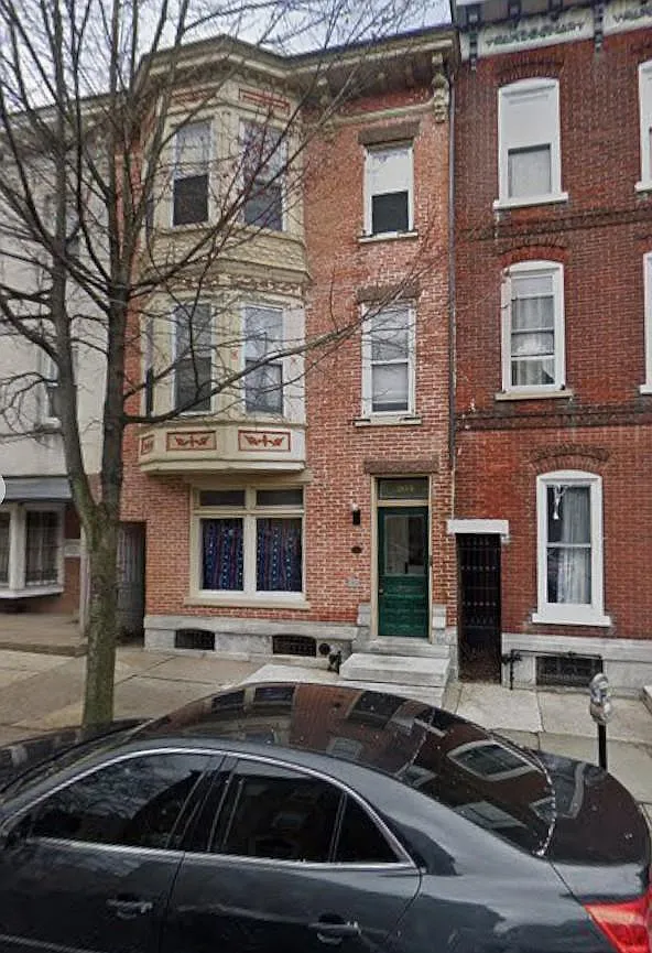 1 bed, 1.0 bath, 1974 sqft, $1,500 — Photo 1