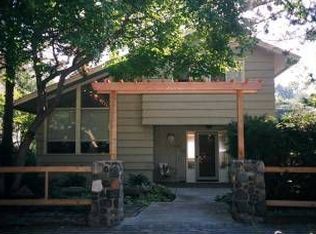 1715 Irving Ave S, Minneapolis, MN 55403