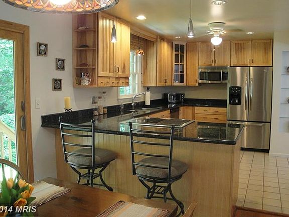 5th image of 1753 Arrowood Dr