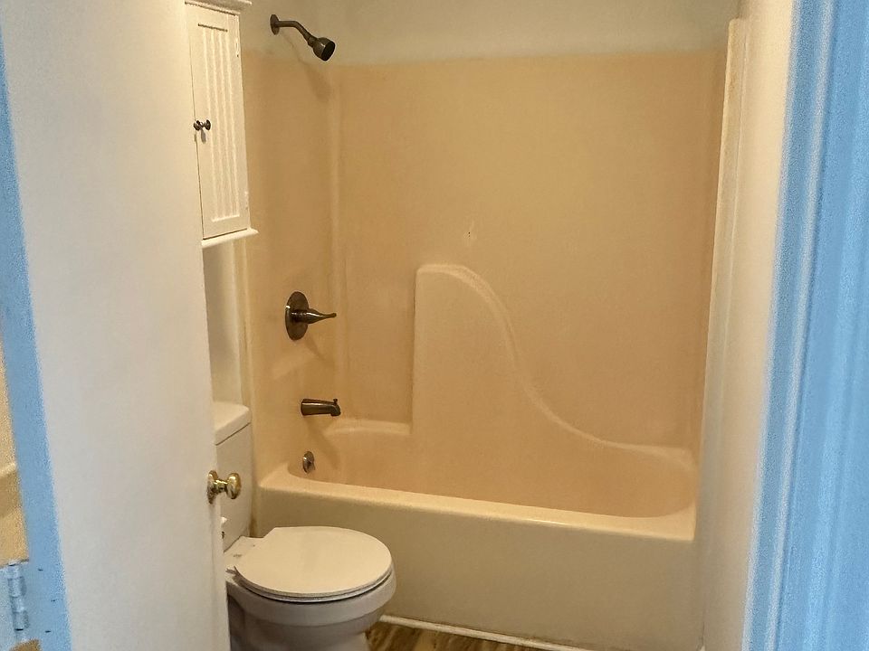 1st image of 298 Westover Ave #2