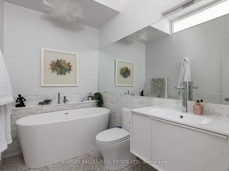 287 Richmond St E #304 — Photo 26