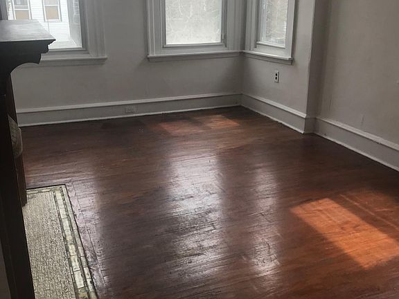 2nd image of 3729 N Park Ave