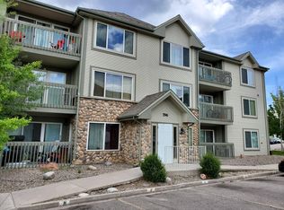 796 Castle Valley Blvd APT I, New Castle, CO 81647
