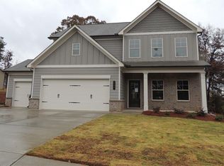209 Charlotte Dr, Hoschton, GA 30548
