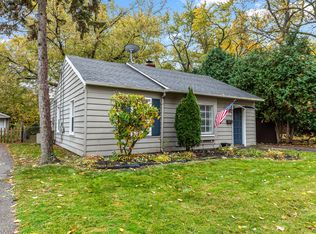 3137 Warick Rd, Royal Oak, MI 48073