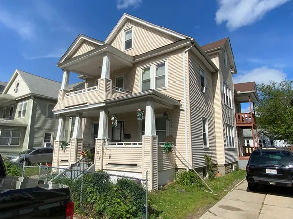 907-909 Liberty St, Springfield, MA 01104