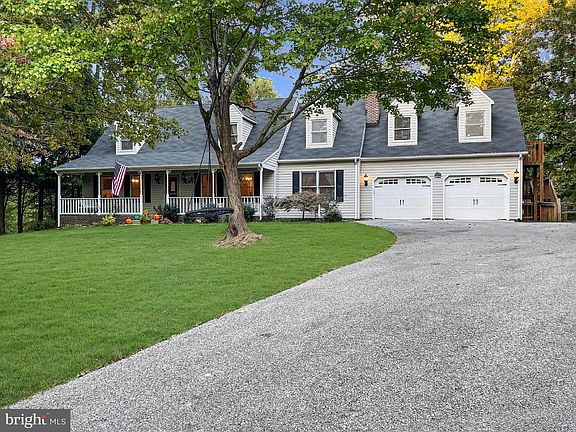 2nd image of 28748 Burroughs Ct