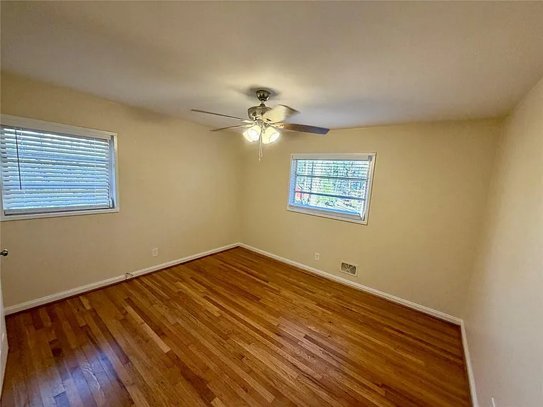 1648 Hammond Woods Cir SW — Photo 21