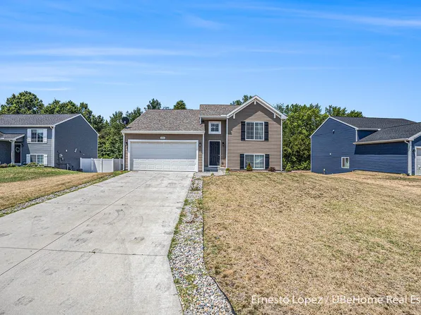 4061 Tributary Dr, Holland, MI 49424