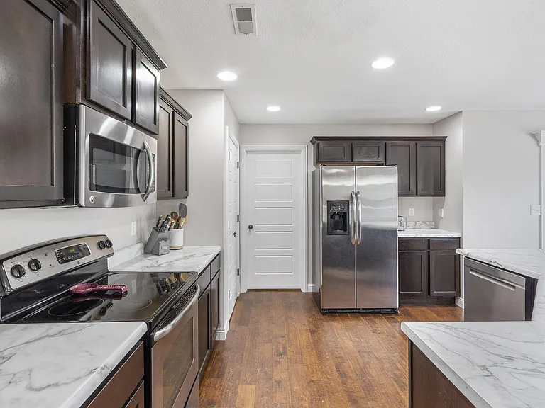 5103 Whitefish Dr — Photo 7