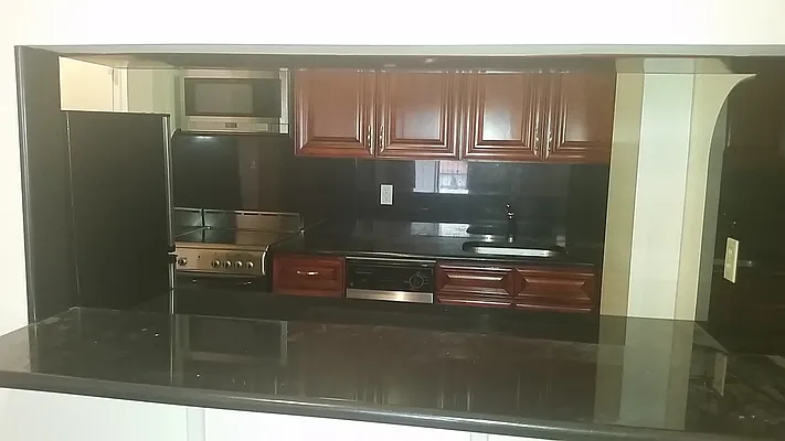 Rented by Maximo Properties | media 14