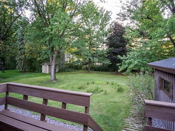 5th image of 2920 Hobnail Ct