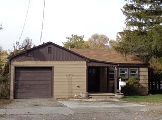 128 S J St, Lakeview, OR 97630