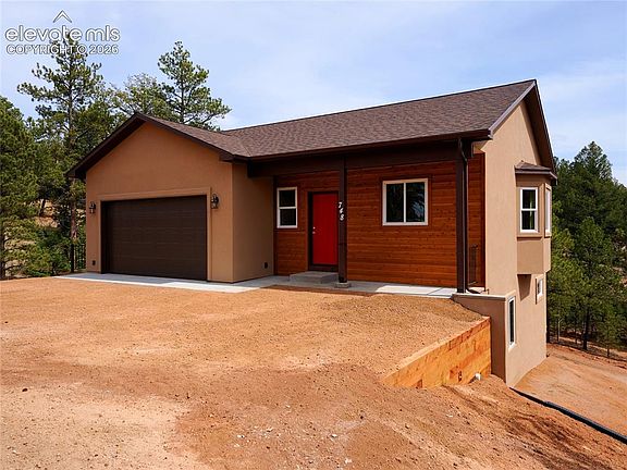 2nd image of 748 Pinewood Rd